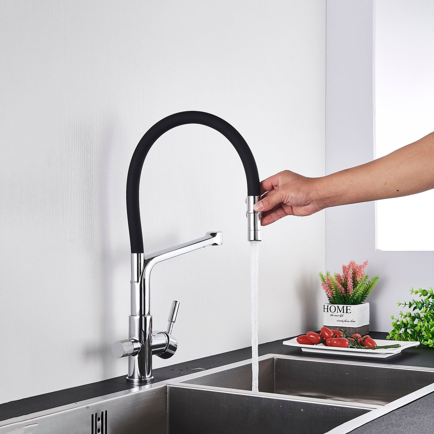 Pull Down Brass Drinking Water Faucet with Hot and Cold Function