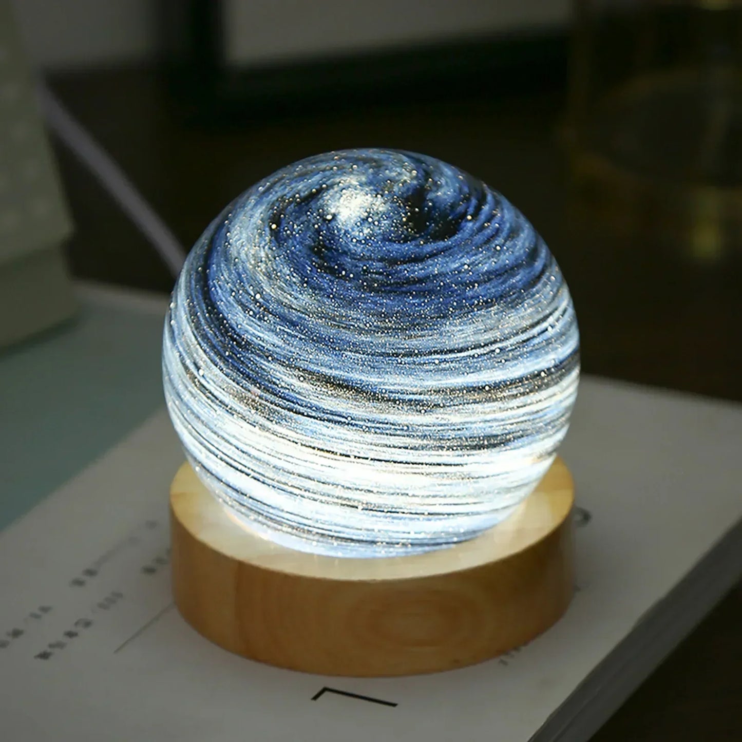 3D Crystal Planet Mini Night Lamp - LED Galaxy Decor