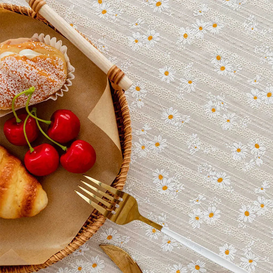 Embroidered Daisy Cotton Tablecloth with Fringes