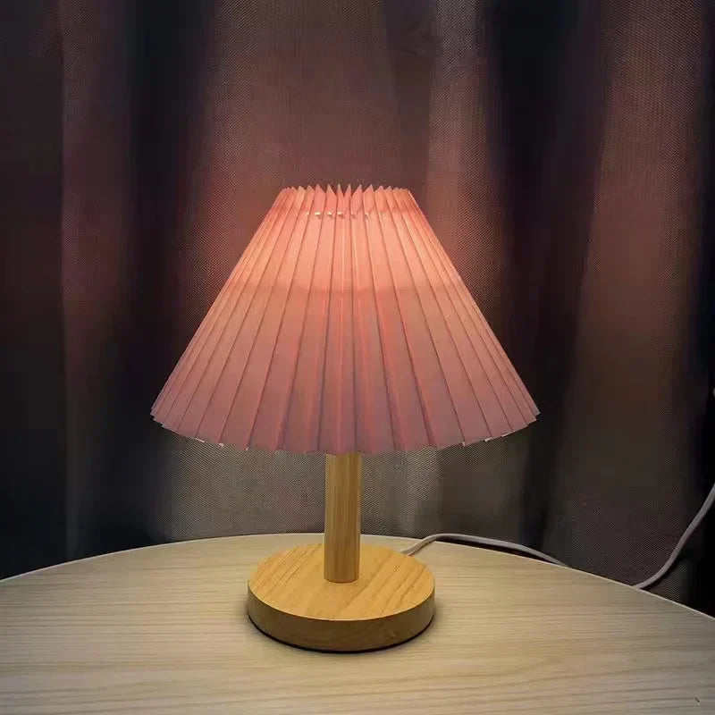 Foldable Pleated LED Table Lamp - Customizable Modern Design