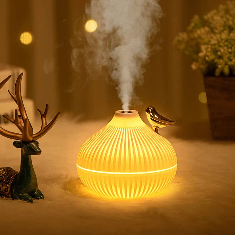 USB Onion-Shaped Humidifier with LED Night Light and Mood Lighting