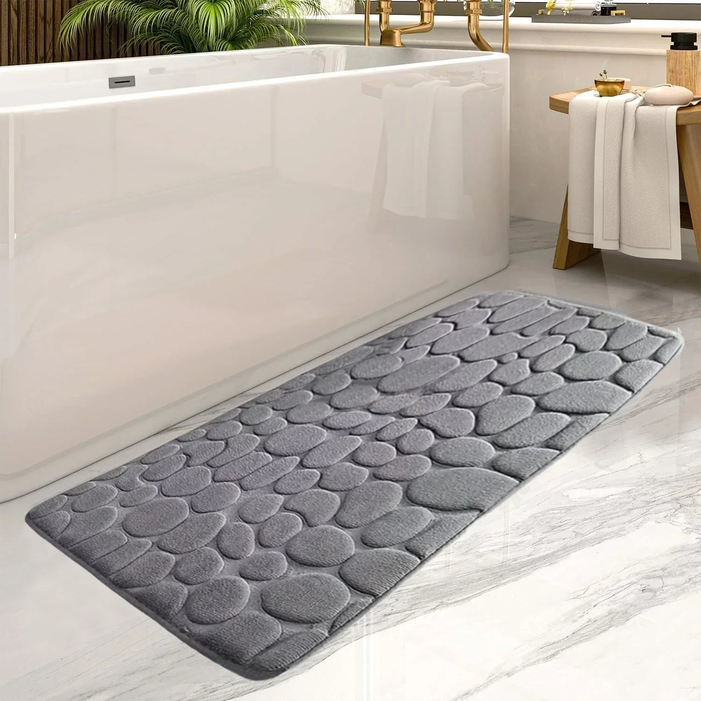 Highly Absorbent Microfiber Bath Mat with Non-Slip Backing