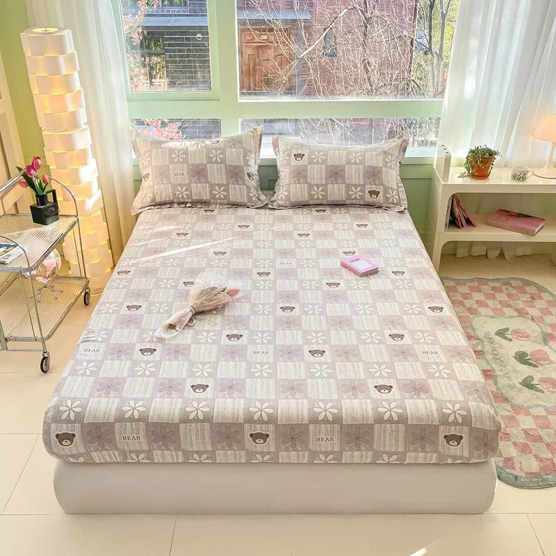 Elegant Cotton Bedding Set - Soft Breathable Duvet Cover and Pillowcases in Stylish Designs