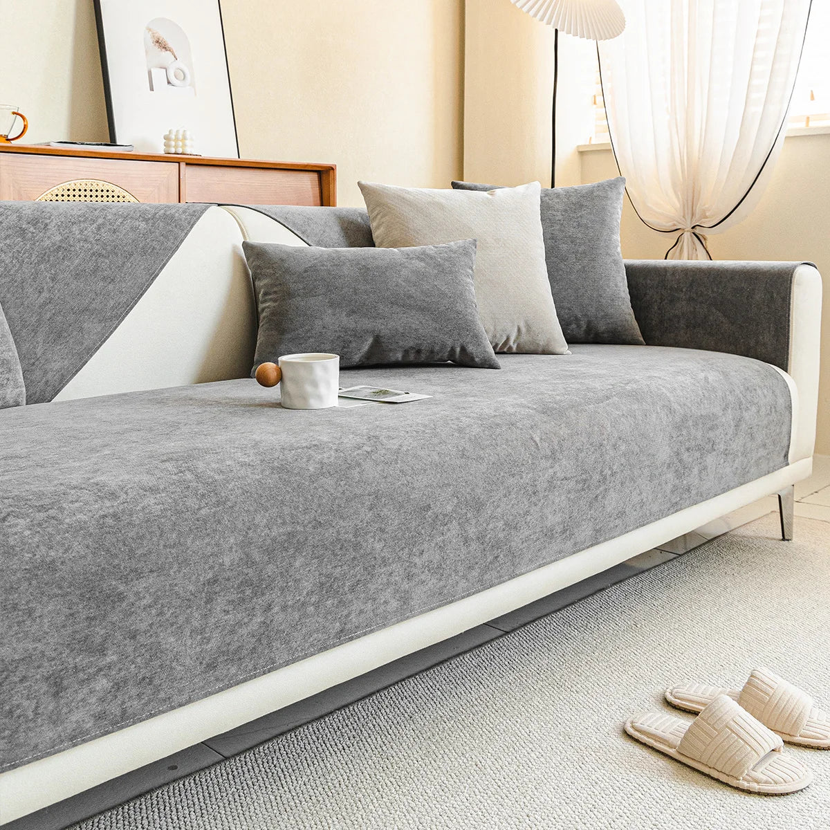 Scratch Resistant Recyclable Sofa Cover - Machine Washable Pet Protection