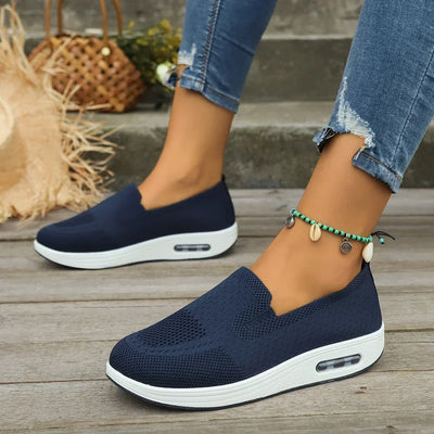 Trevia – Streamlined Comfort Sneakers