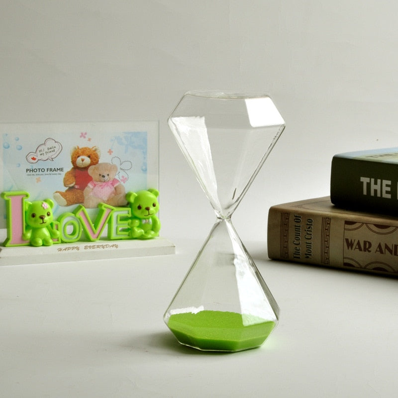 Diamond-Shaped Glass Hourglass with Colorful Sand - 5 to 60 Minute Timer