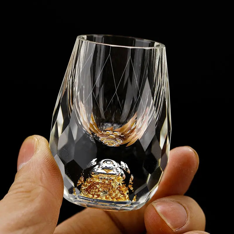 Luxury Crystal Whiskey Glass for Savoring Spirits