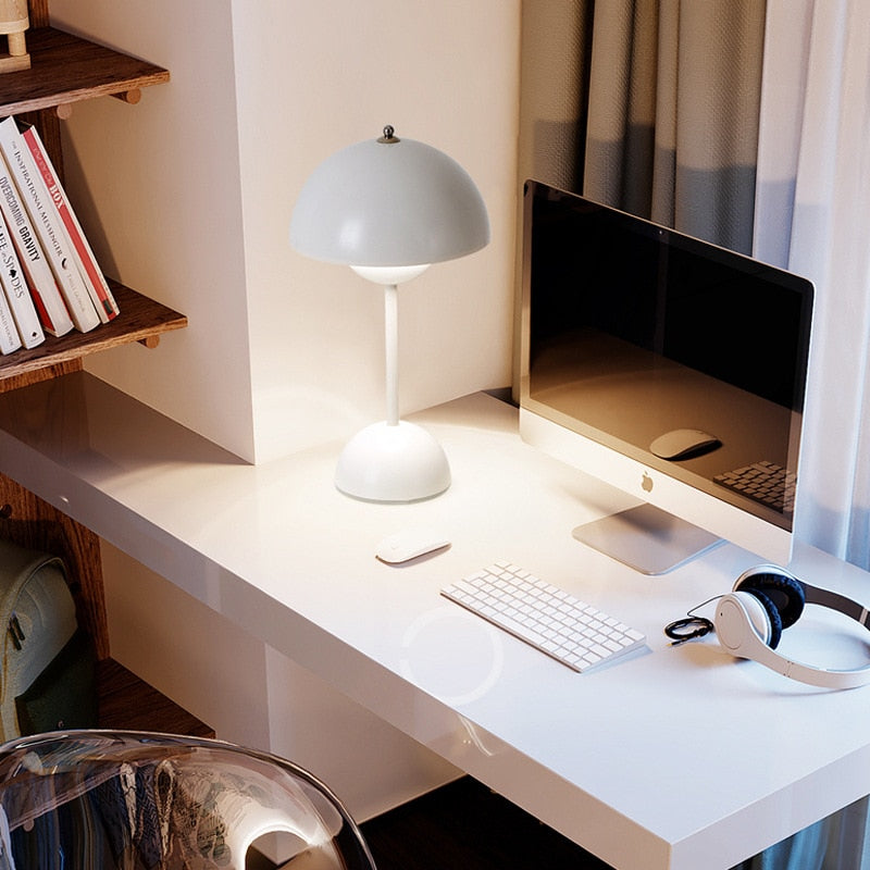 Cordless Flower Pot Table Lamp - Modern LED Design