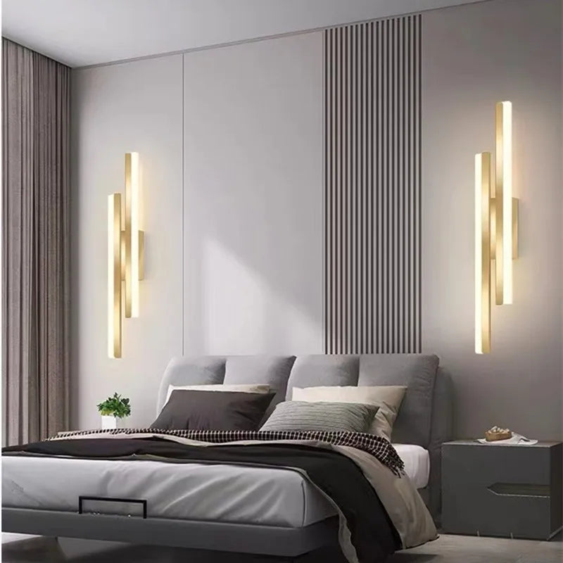 Minimalist Modern LED Wall Light - Elegant Acrylic and Metal Design