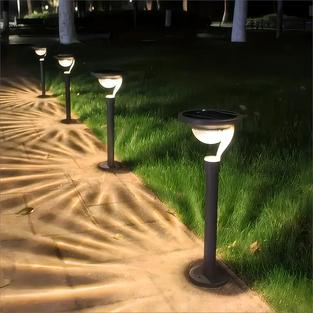 Solar-Powered Outdoor Lamp with Intense Brightness and Weather Resistance