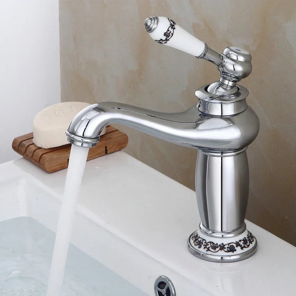 Vintage Gold Bathroom Faucet with Retro Design