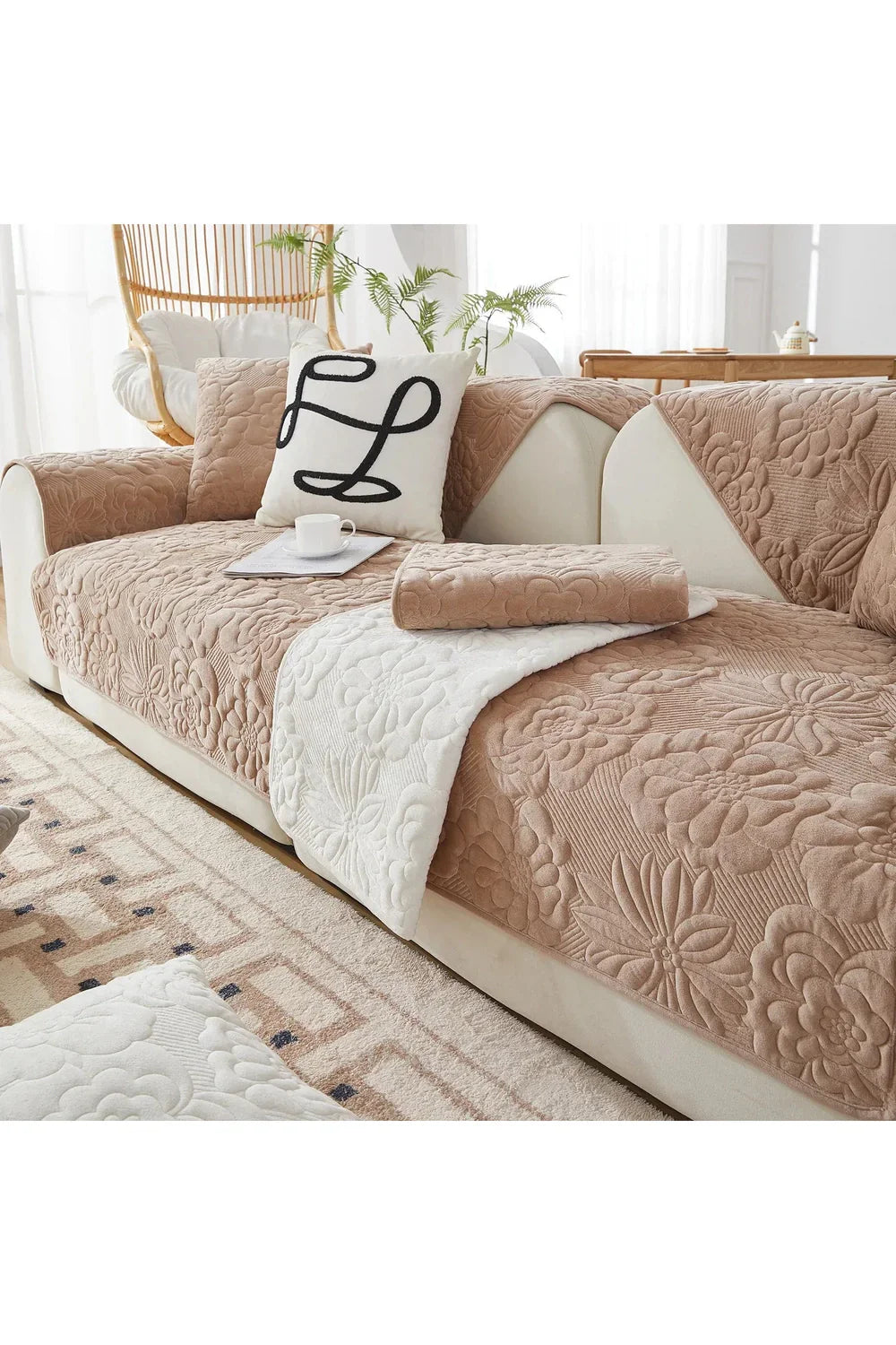 Plush Polyester Sofa Cover