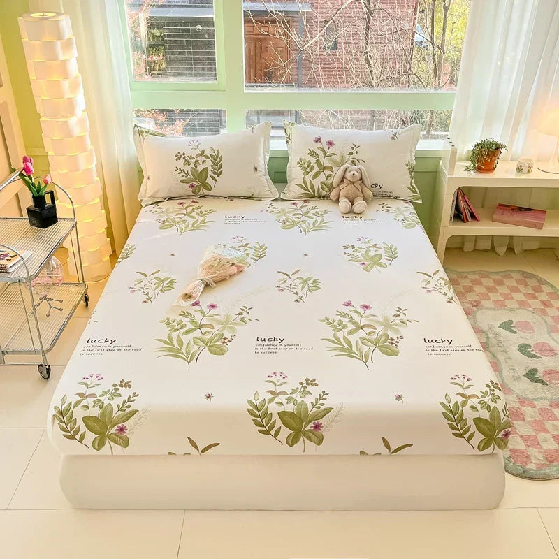 Elegant Cotton Bedding Set - Soft Breathable Duvet Cover and Pillowcases in Stylish Designs