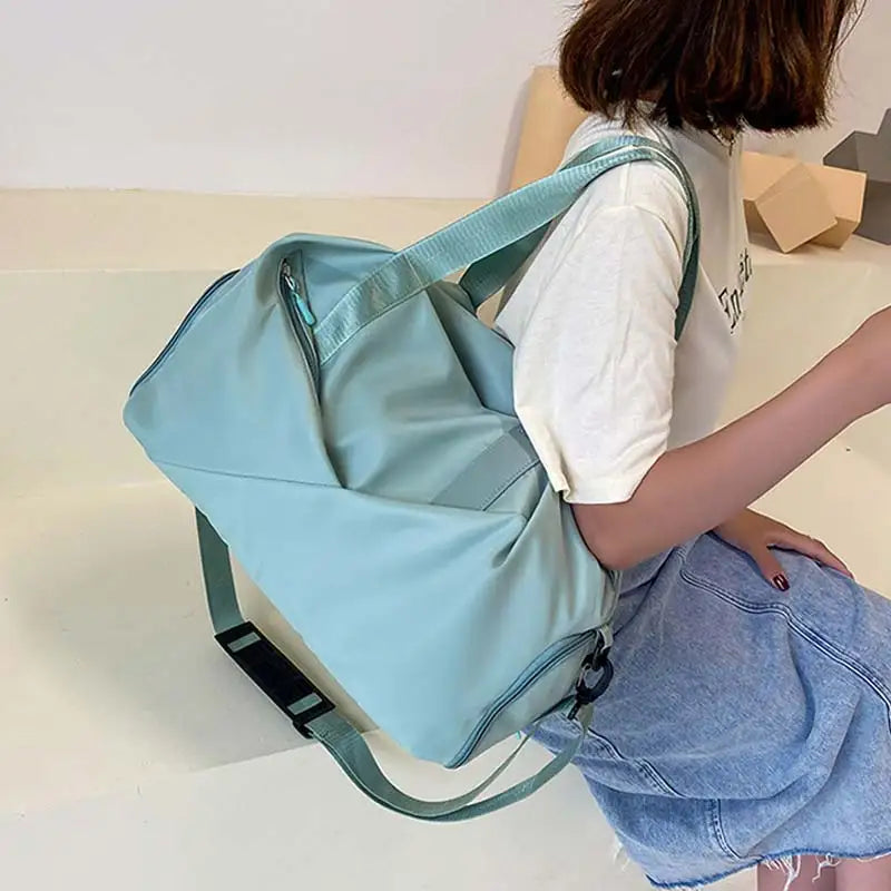 Lightweight Nylon Sports Bag - Versatile Handbag and Travel Tote
