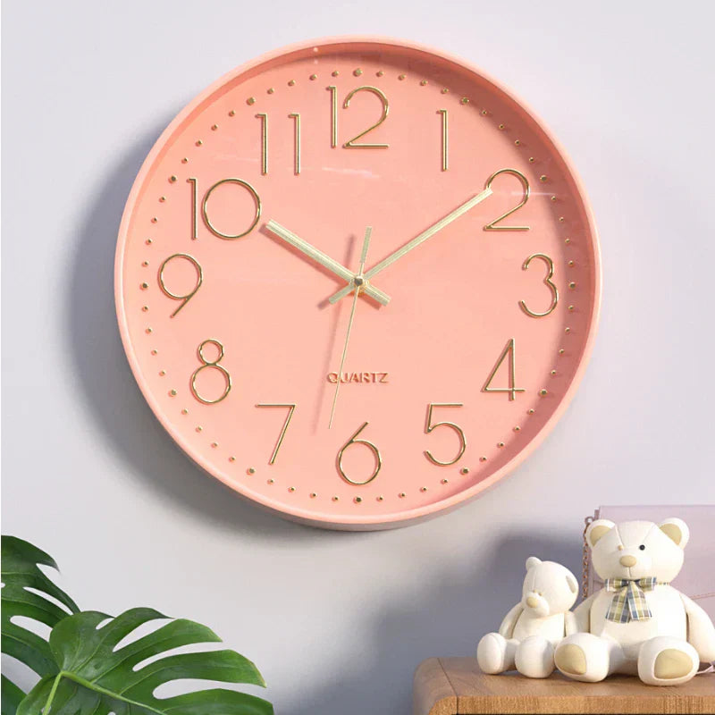 Minimalist 20 cm Nordic Wall Clock in Plastic and Glass