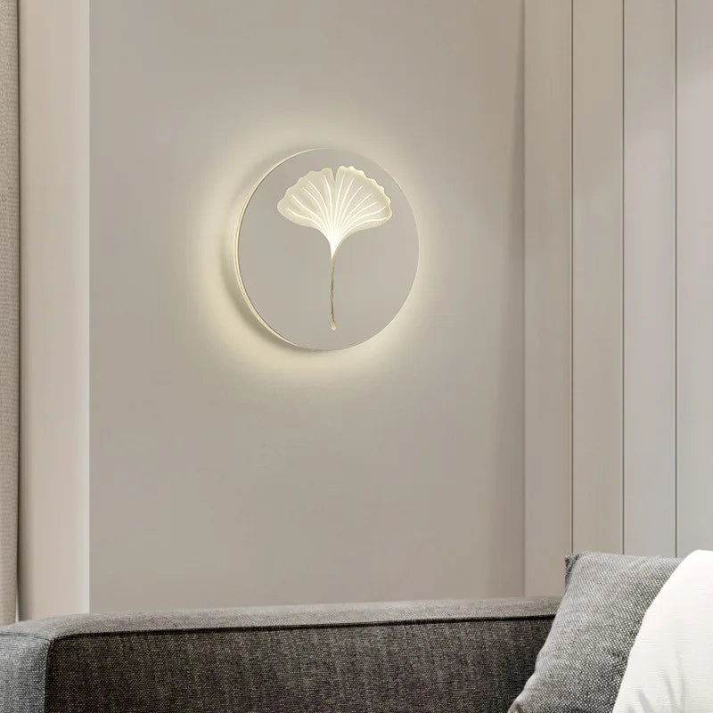 Minimalist LED Wall Lamp in Aluminum and Acrylic