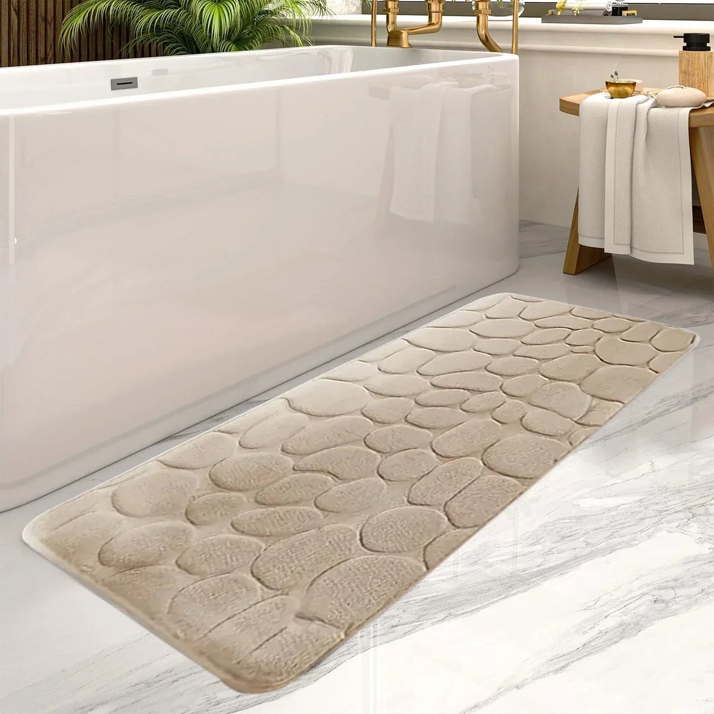 Highly Absorbent Microfiber Bath Mat with Non-Slip Backing