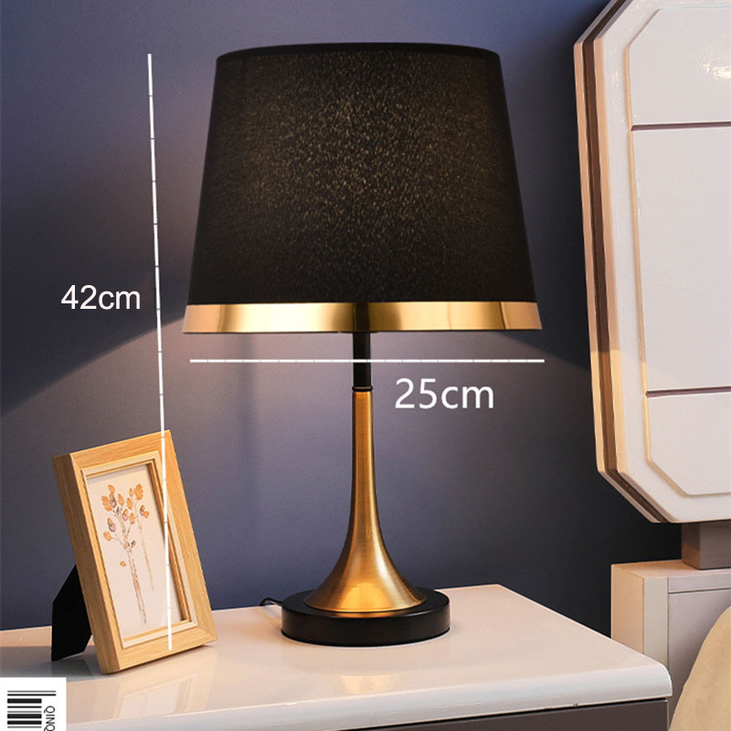 Gold and Black Retro Table Lamp