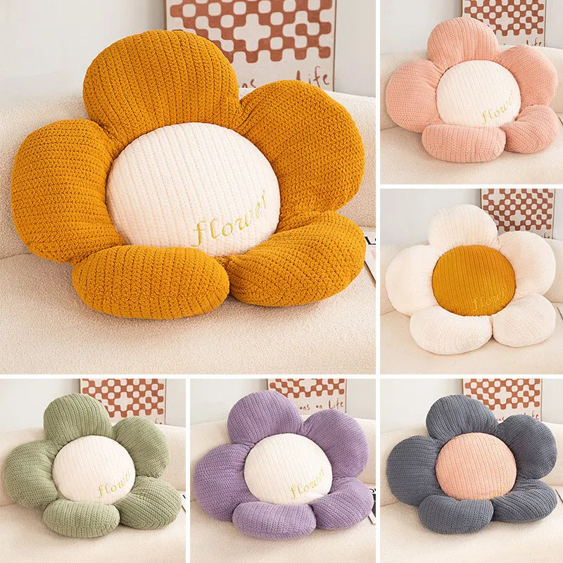 Daisy Shaped Decorative Cushion