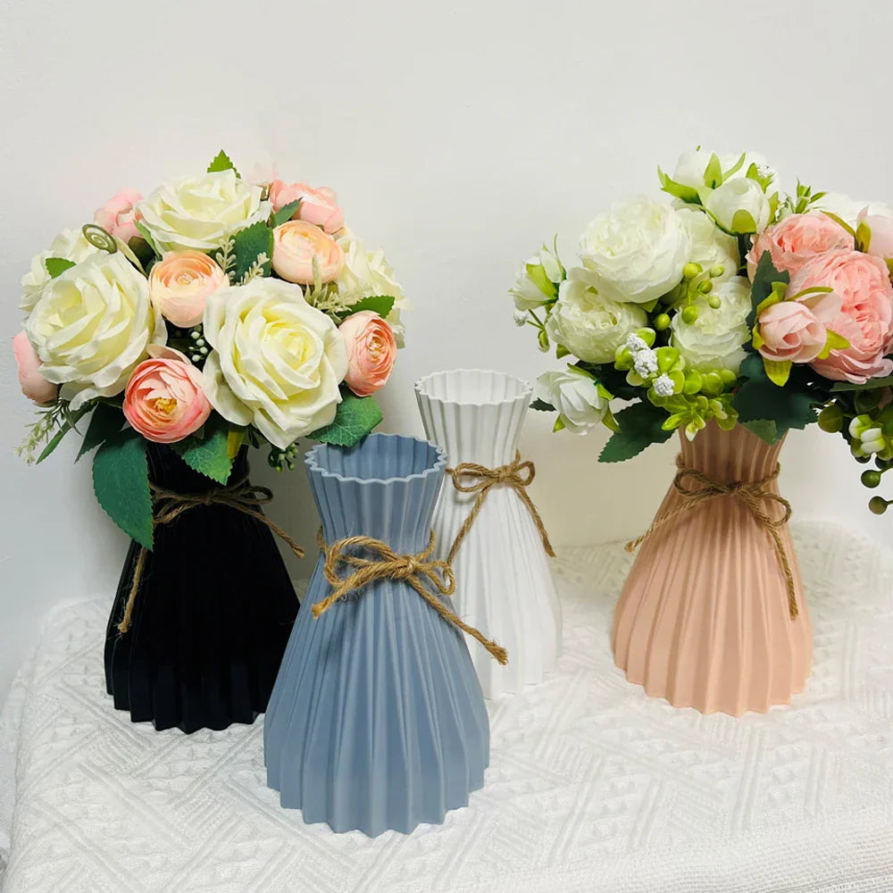 Modern Plastic Flower Vase - 4 Inch Contemporary Design
