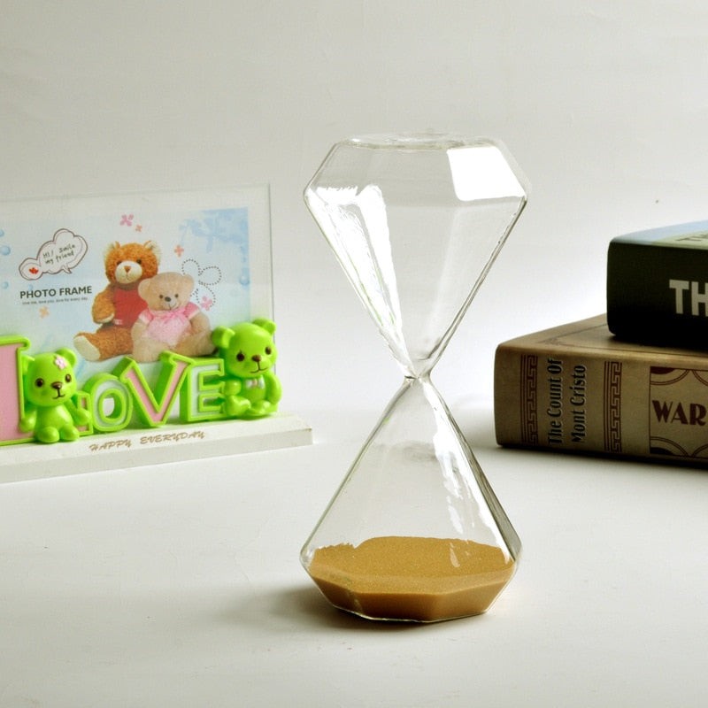 Diamond-Shaped Glass Hourglass with Colorful Sand - 5 to 60 Minute Timer
