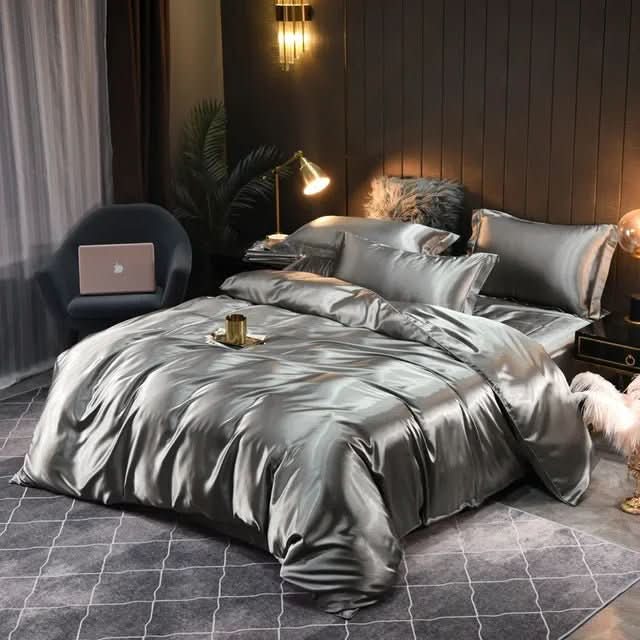 100% Silk Duvet Cover - Luxurious Breathable Comfort