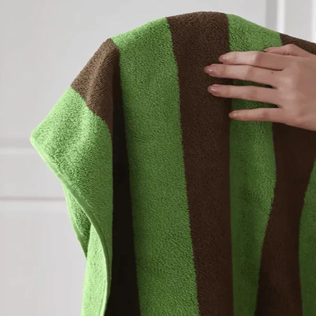 Chunky Retro Striped Cotton Towel