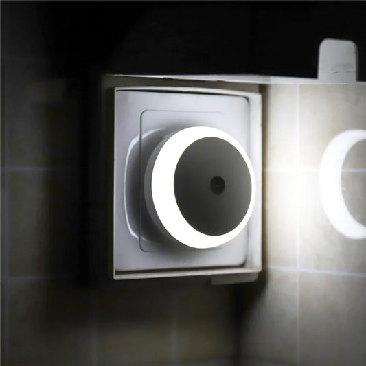 LED Night Light with Dusk Sensor and Automatic Dimming - Warm White Plug-In Lamp