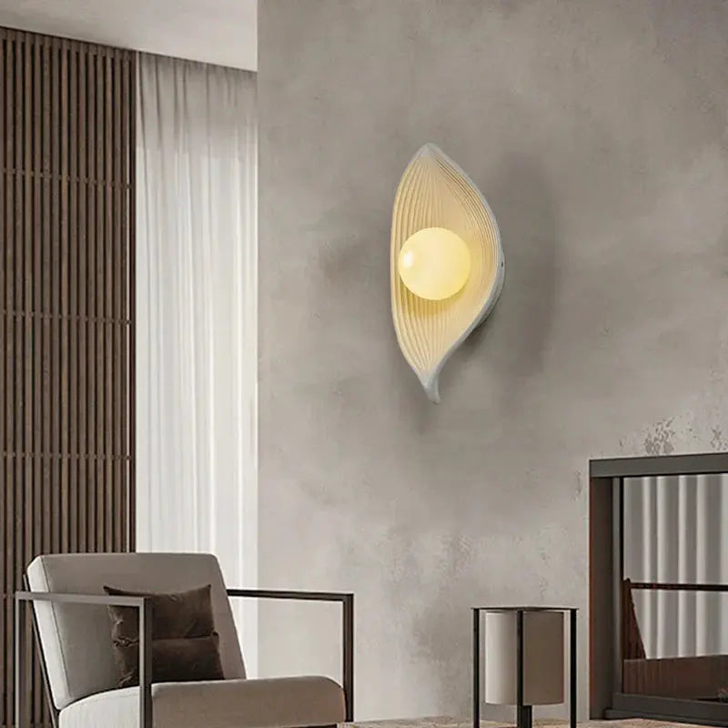 Gold Leaf LED Wall Lamp