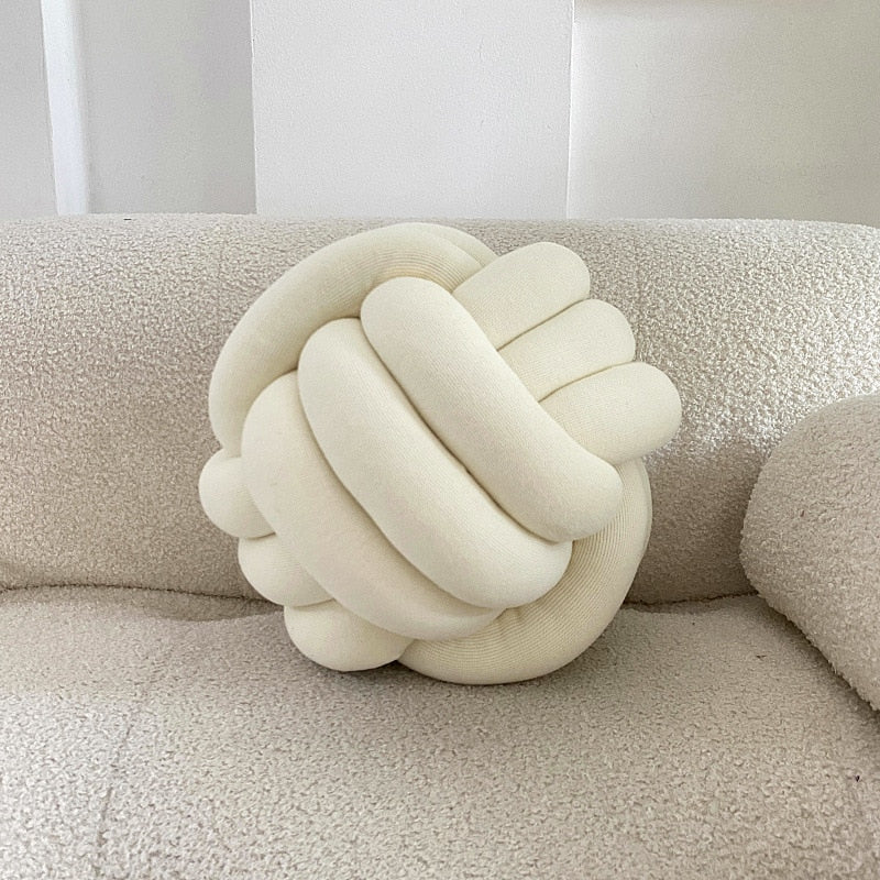 Knot Pillow in 100% Cotton Fabric