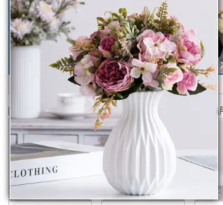 Modern Plastic Flower Vase - 4 Inch Contemporary Design