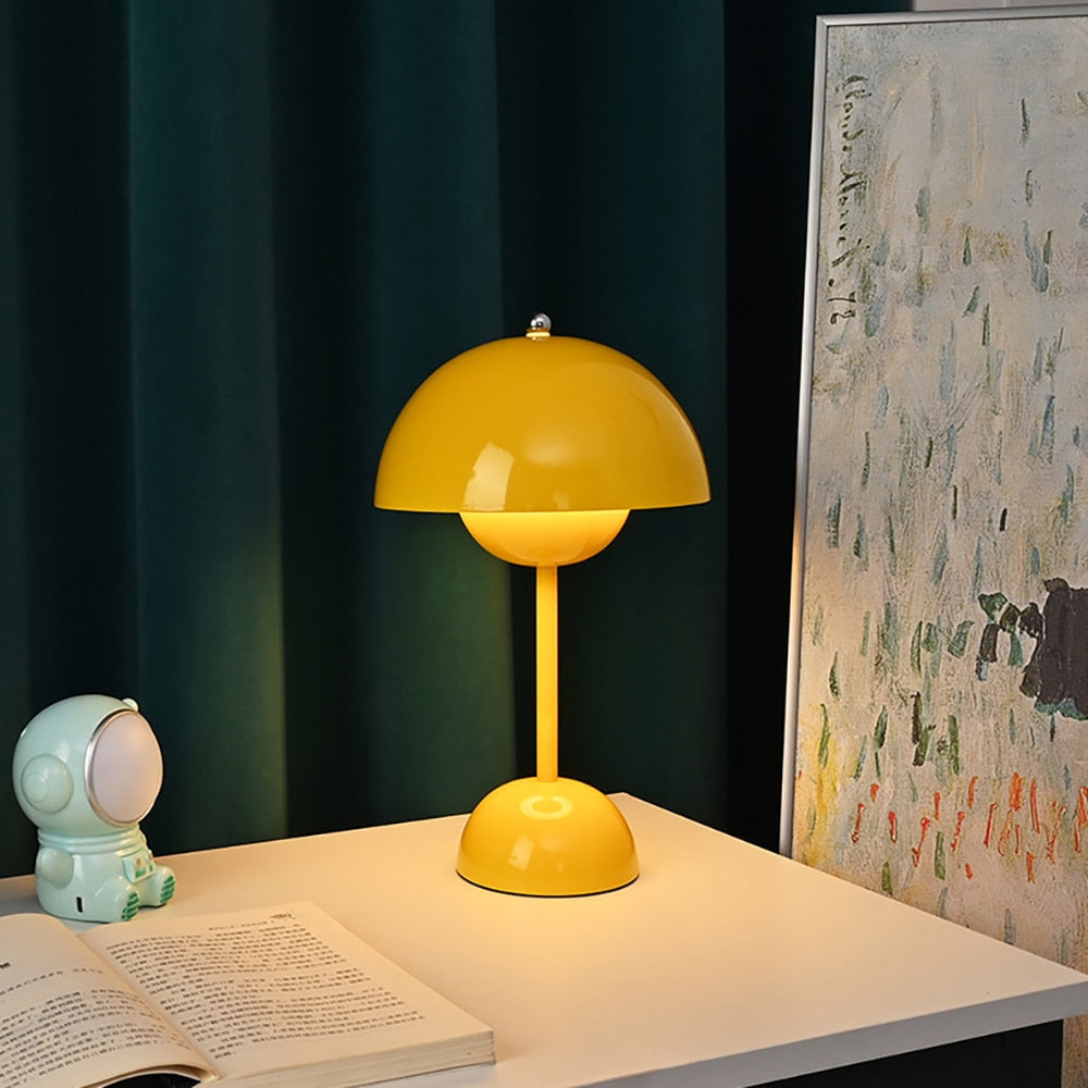 Cordless Flower Pot Table Lamp - Modern LED Design