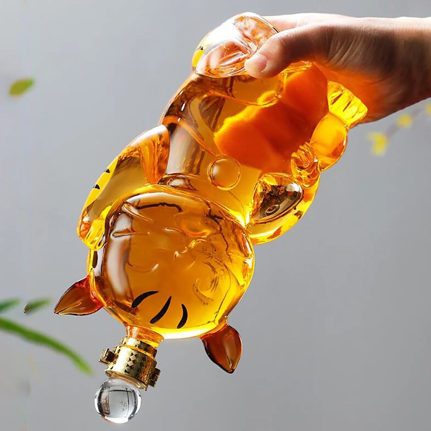 Cat Shaped Glass Carafe with Stopper 1000ml