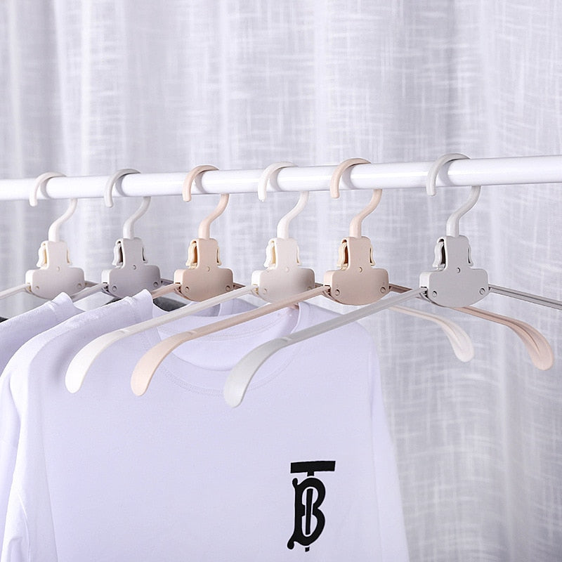 Wide Foldable Clothes Hanger for Easy Drying and Storage