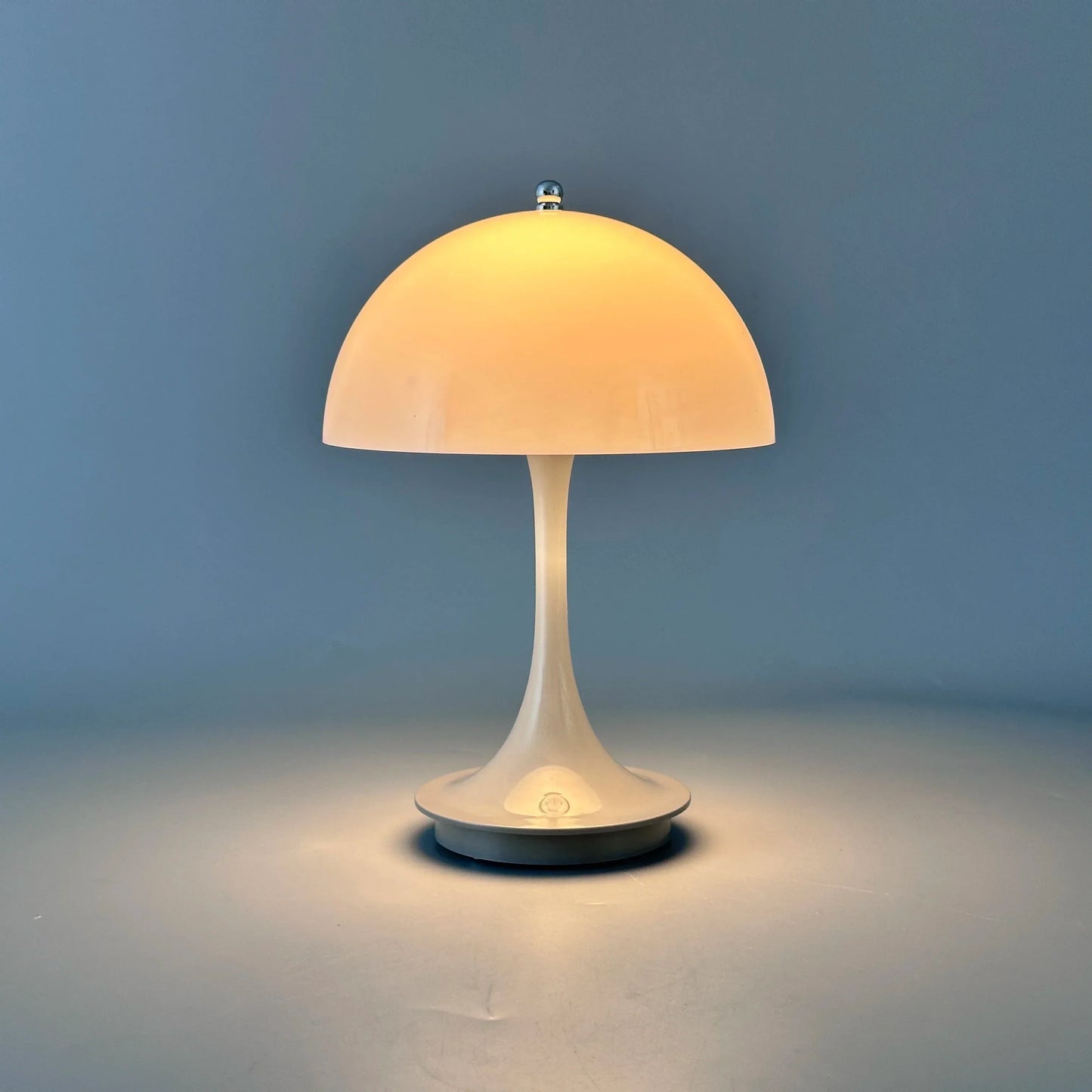 Rechargeable Dimmable Mushroom LED Table Lamp