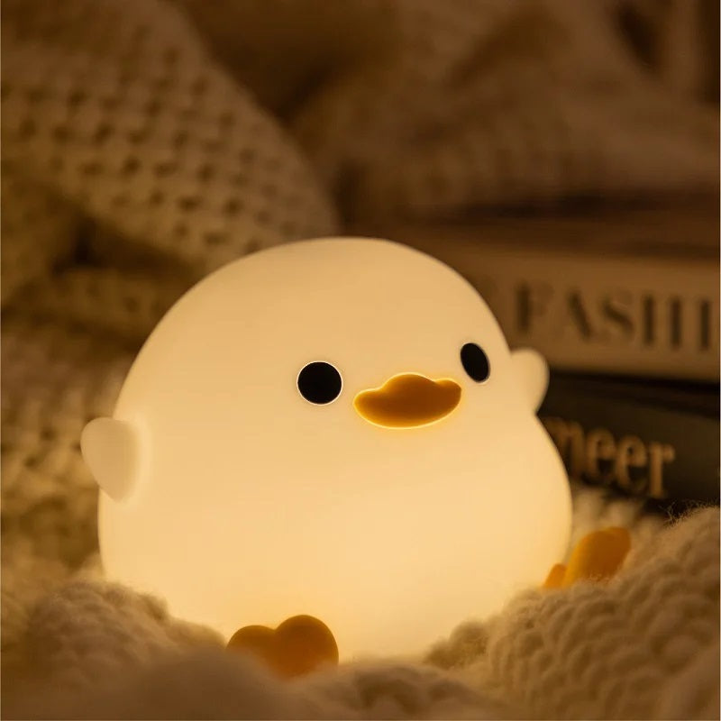 Duck Night Light - Soft LED Bedside Lamp - Child-Safe Silicone - Touch Control & Portable