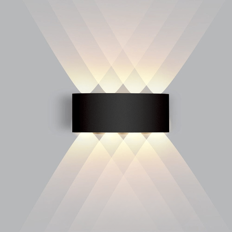 Weatherproof LED Outdoor Wall Light - Modern Aluminum Design