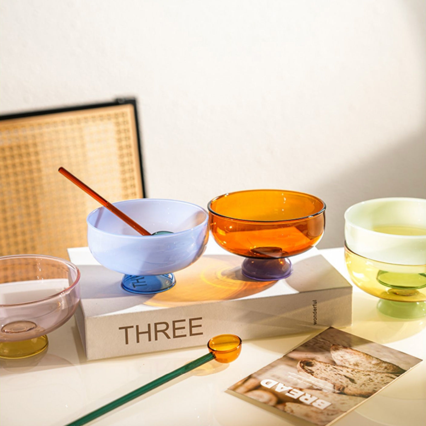 Colorful Borosilicate Glass Dessert Bowl with Spoon