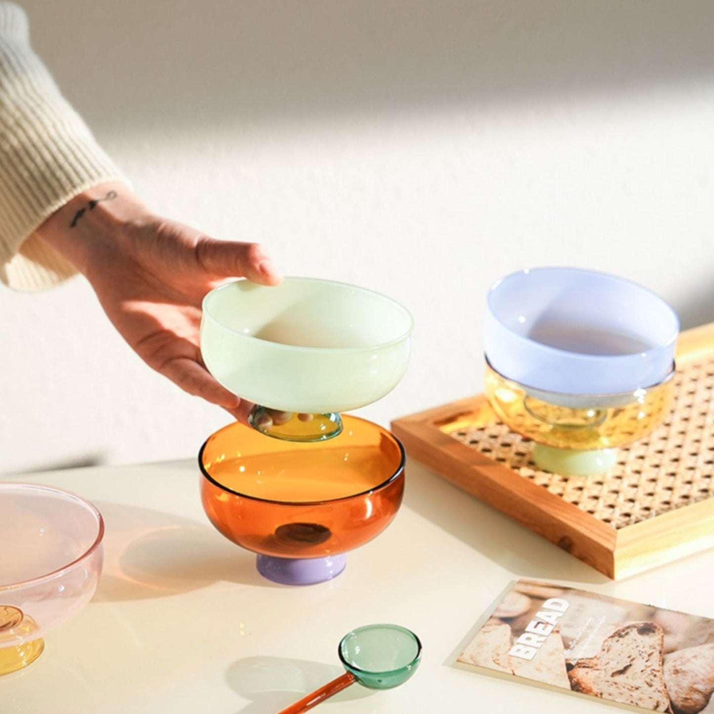 Colorful Borosilicate Glass Dessert Bowl with Spoon