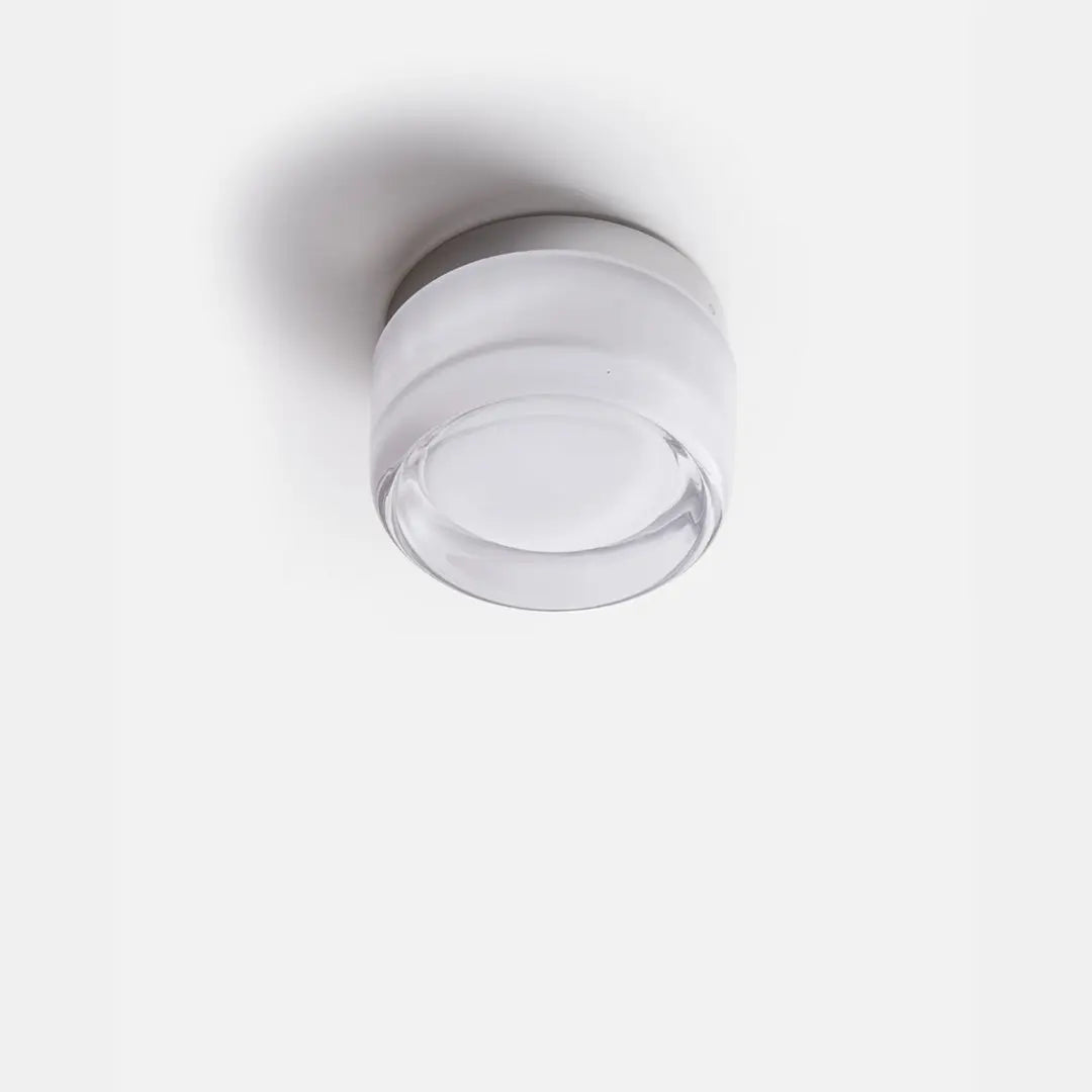 Contemporary LED Wall Light Fixture in Black or White