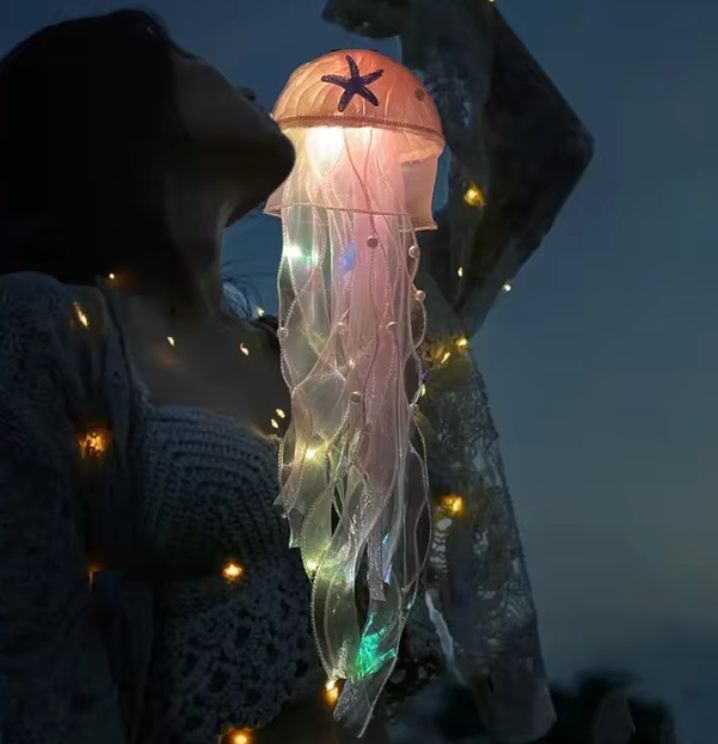 Jellyfish-Shaped LED Night Light with Adjustable Brightness