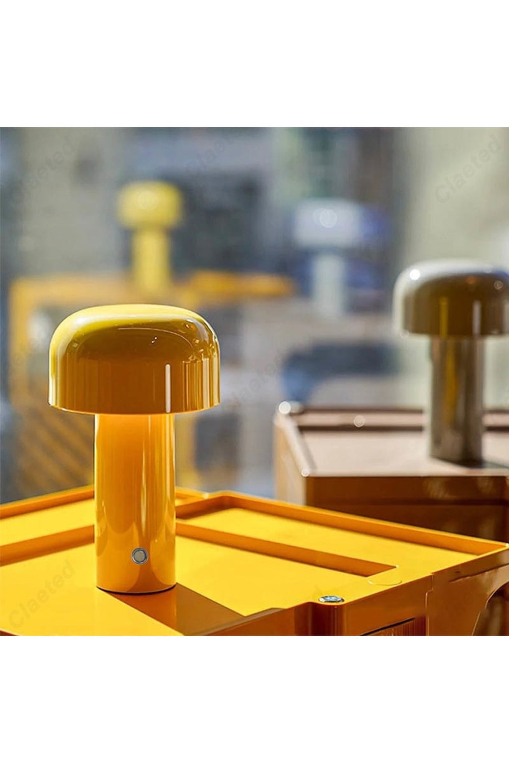 Modern Mushroom-Shaped Table Lamp in ABS and Aluminum