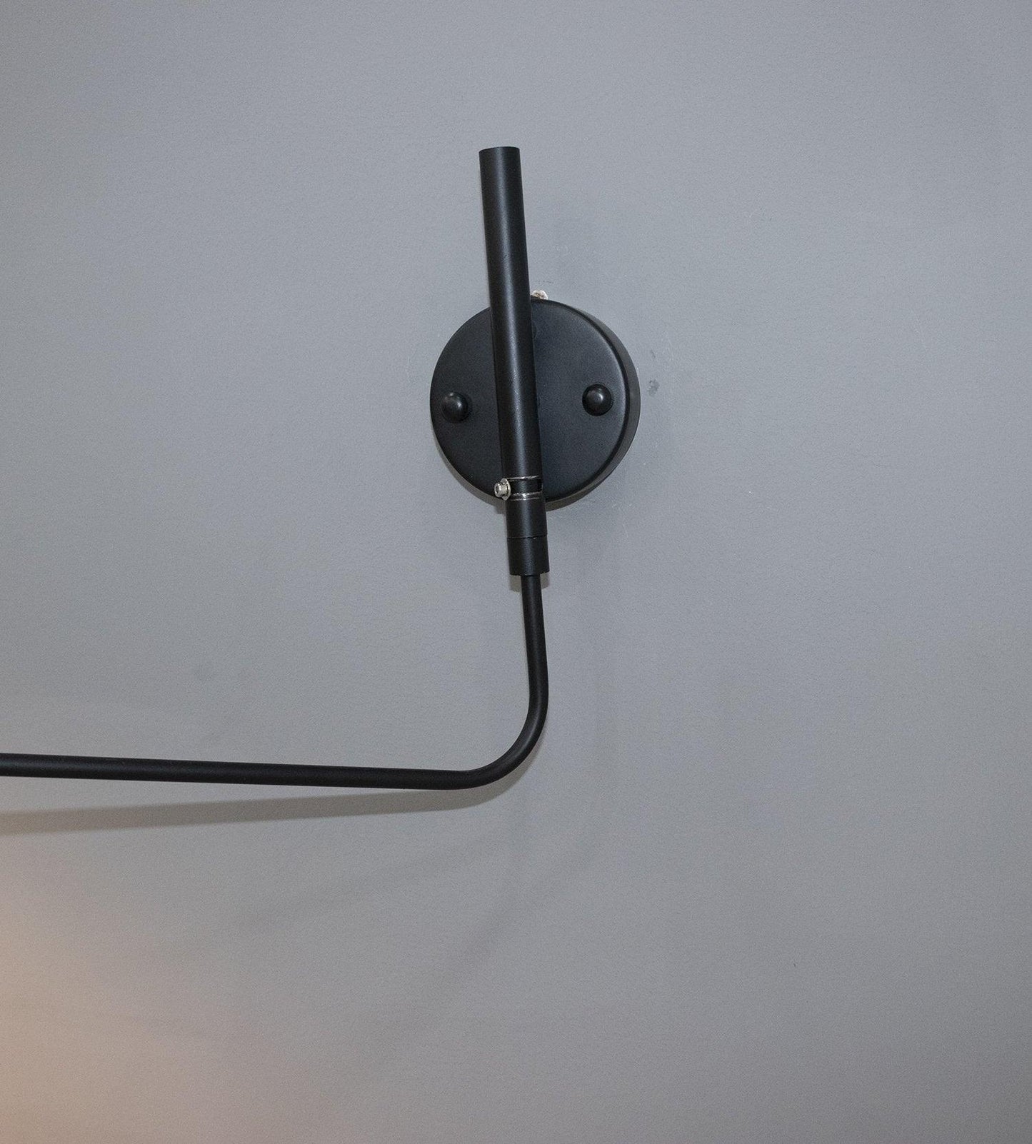 Modern Adjustable Wall Lamp with Rotating Shade