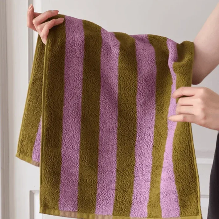 Chunky Retro Striped Cotton Towel