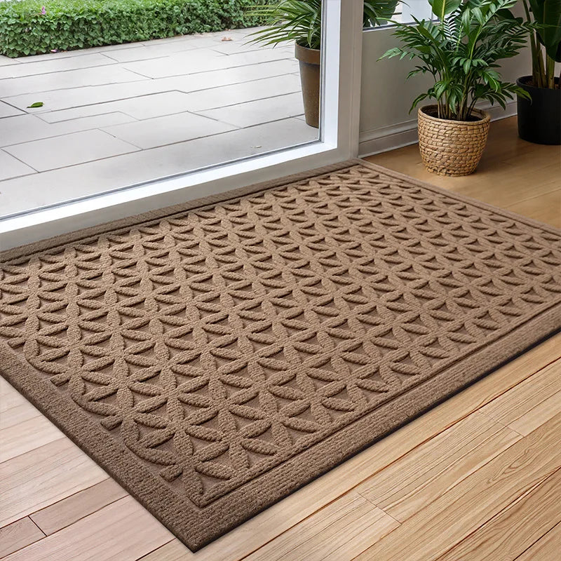Water-Absorbing Non-Slip Doormat for Indoor and Outdoor Use
