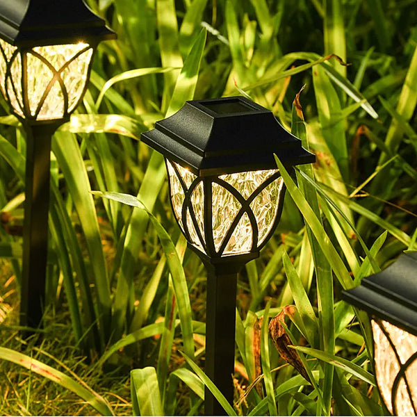 Solar-Powered Classic Lantern Garden Lights