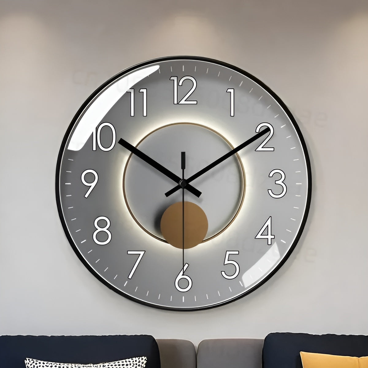 Modern and Elegant Wall Clock – Perfect for a Stylish Home
