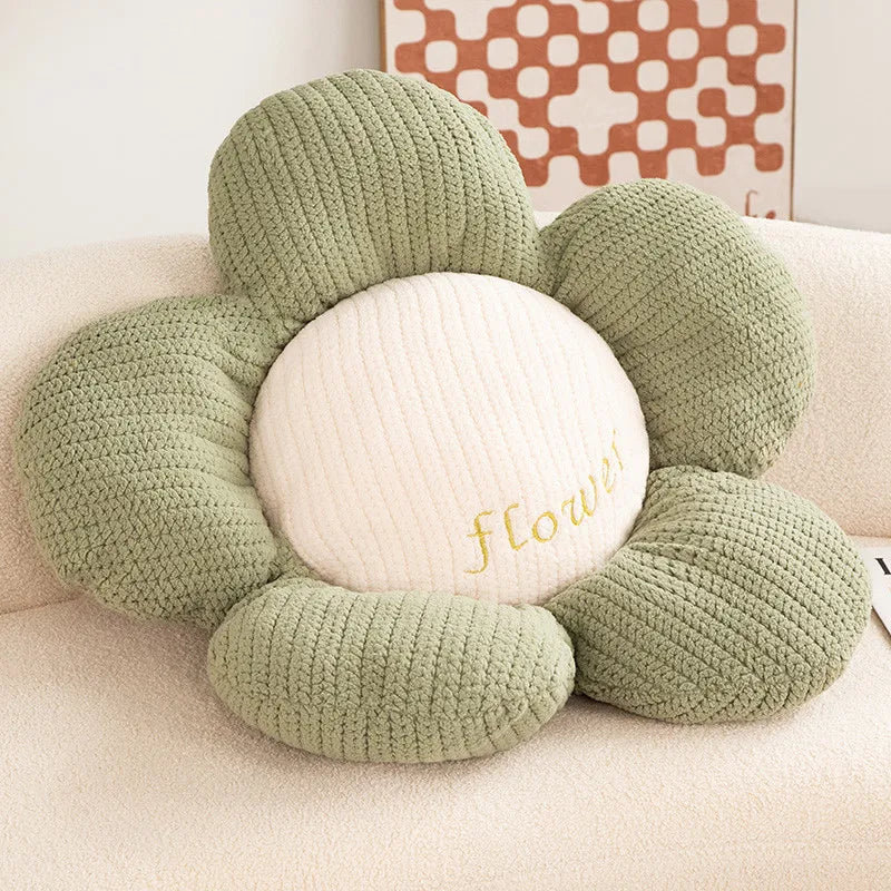 Daisy Shaped Decorative Cushion