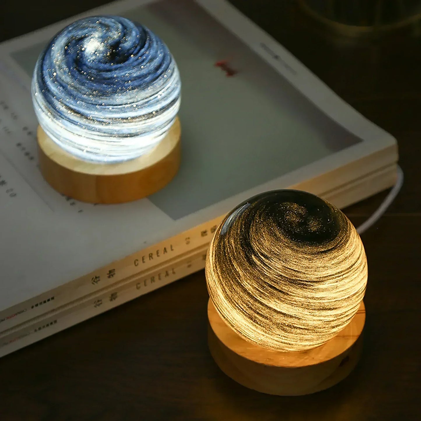 3D Crystal Planet Mini Night Lamp - LED Galaxy Decor