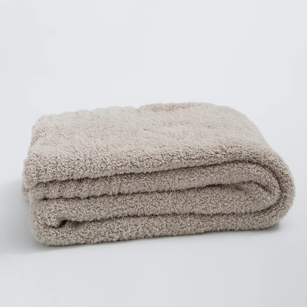 Minimalist Knit Throw Blanket in Soft Velvet Blend